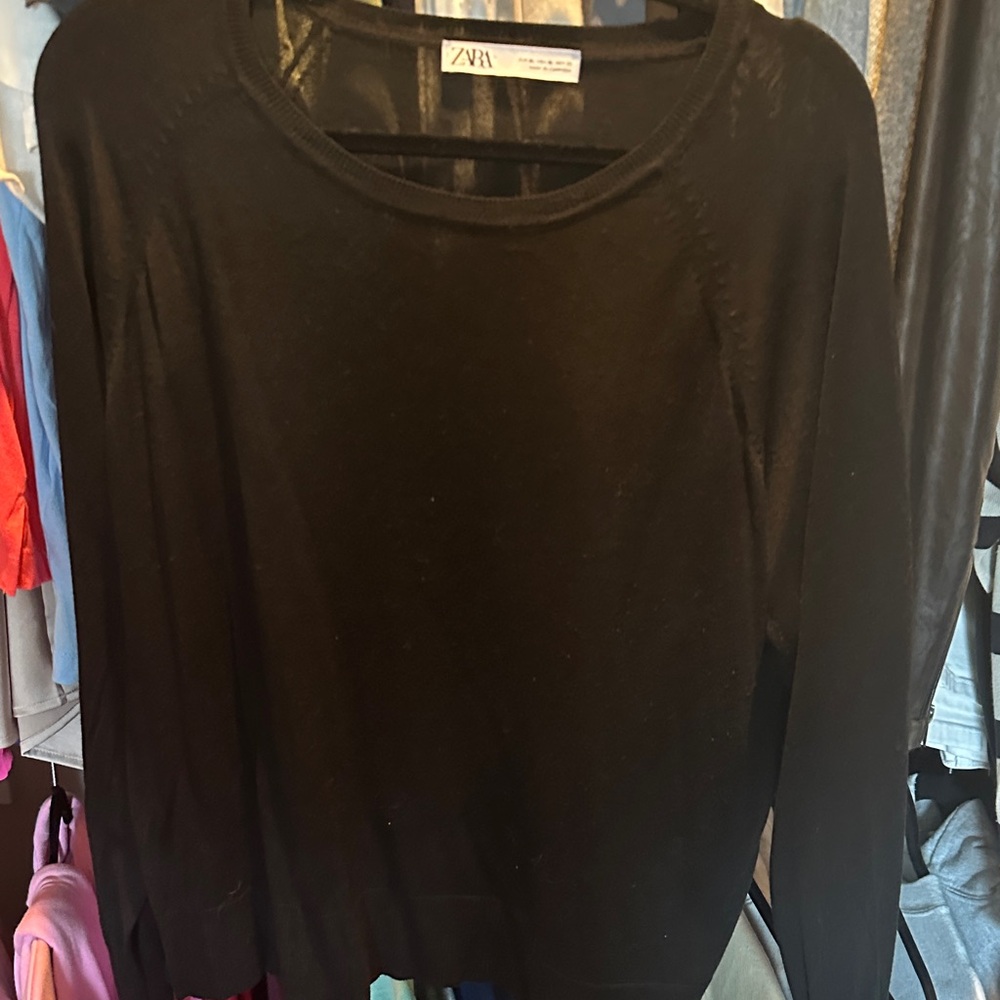 Zara Women's Elegant Black Long Sleeve Top